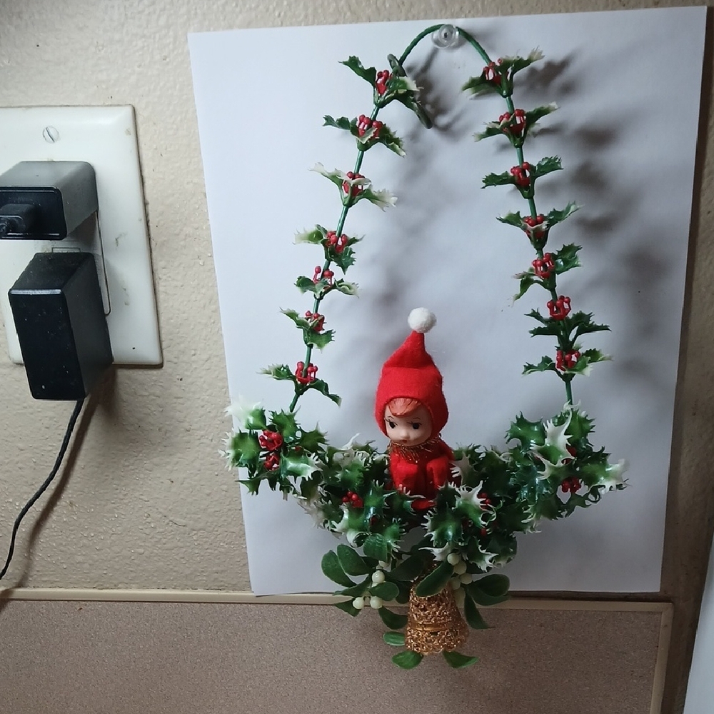 Vintage Festive Red Holiday Hanging Decoration